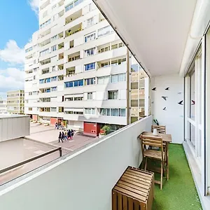 Atypical With Balcony & Interior Stairs Appartement Villeurbanne